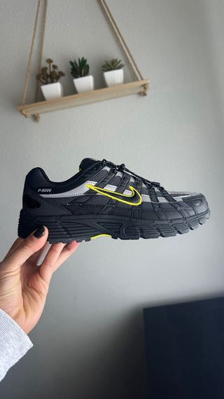 Nike P600 Negro Amarillo