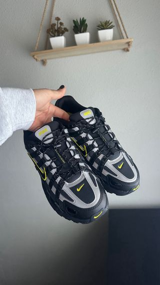 Nike P600 Negro Amarillo