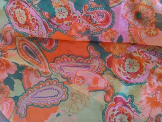 Pareo Milk and Honey fantasia floreale