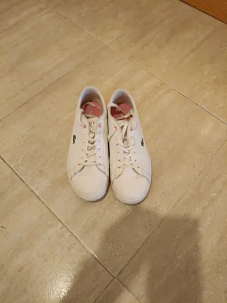 Zapatillas Lacoste Blancas y Rosas