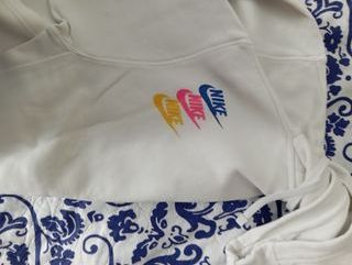 Sudadera Nike Blanca con Logo