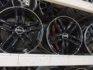 Llantas Audi Negras