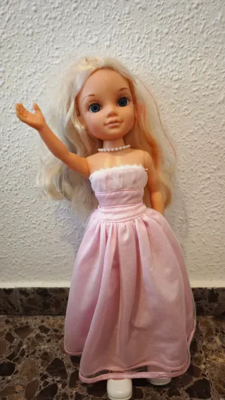 3 Muñecas Nancy con Ropa y Accesorios