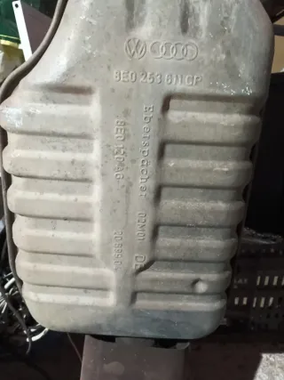 Doble escape Audi A4