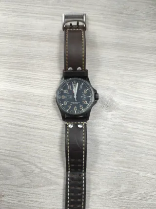 Reloj Luminox Serie 1820 Cuero Negro