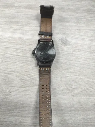 Reloj Luminox Serie 1820 Cuero Negro