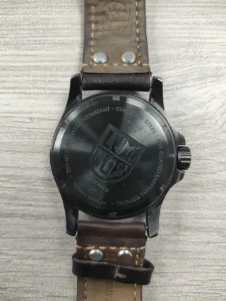 Reloj Luminox Serie 1820 Cuero Negro