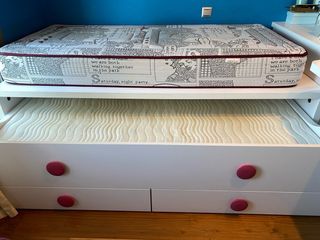 Habitación juvenil doble con cajones