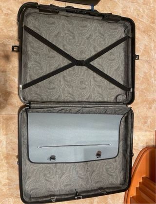 Juego de 2 maletas y Neceser