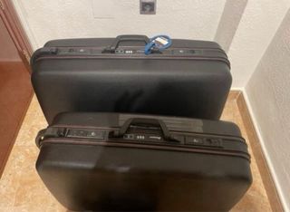 Juego de 2 maletas y Neceser