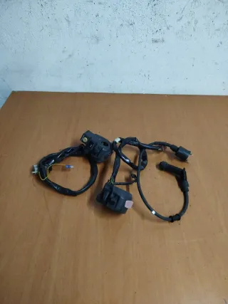 Piñas Mandos Sym GTS 125