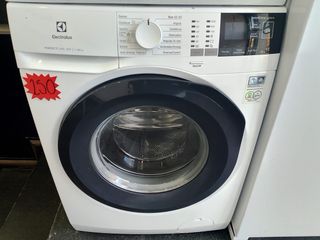LAVADORA ELECTROLUX 10kg 1200rpm A+++. GARANTÍA