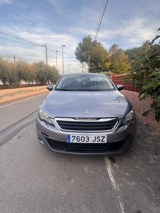 Peugeot 308 2016