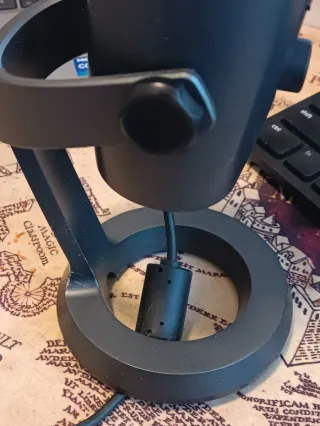 Micrófono Blue Yeti Nano Gris