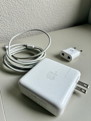 Cargador MacBook Pro 61W USB-C Apple