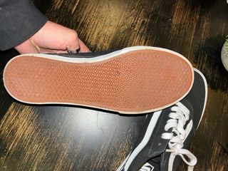 Zapatillas Vans Negras y Blancas