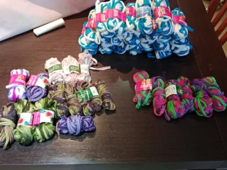 Lanas para tejer sin estrenar