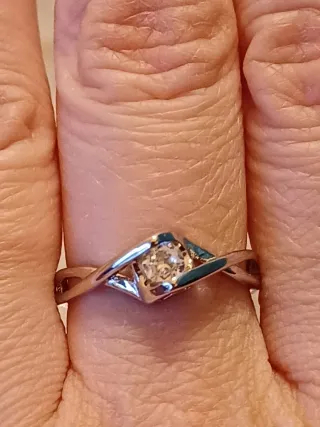 Anello solitario argento con zircone