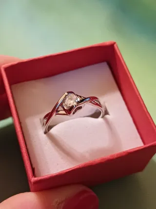 Anello solitario argento con zircone