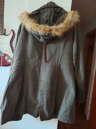 Abrigo de color militar XL