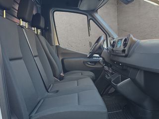 Mercedes-Benz Sprinter 2021