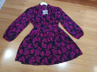 Vestido fiesta estampado floral negro y fucsia T.X