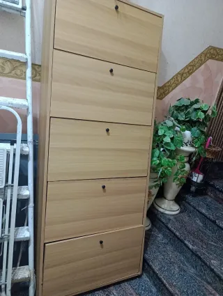 Scarpiere in legno 5 cassetti. No spedizione