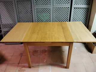 MESA EXTENSIBLE SALON