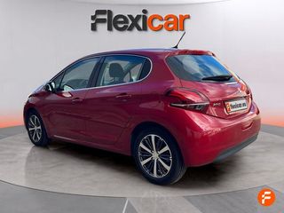 Peugeot 208 5P ALLURE 1.2L PureTech EAT6 81KW (110CV