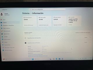 Portátil Fujitsu i5 8GB RAM 240GB SSD