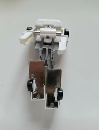 Robo Machines Bandai: auto da corsa 1983