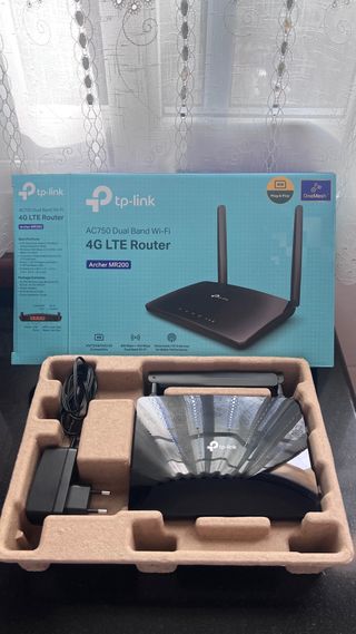 TP-Link AC750 Dual Band Wi-Fi 4G LTE Router