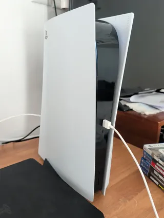 Console PS5 1TB + controller competitivo