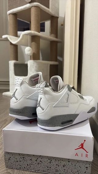 Jordan 4 Taglia 42 Uomo Bianche Grigie