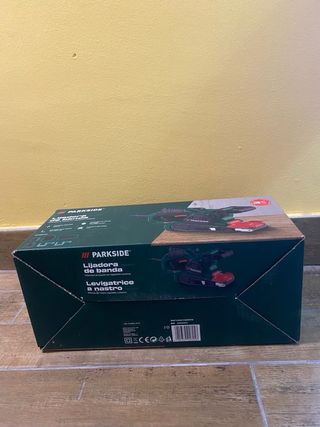 Lijadora de banda Parkside PBSD 600 B1