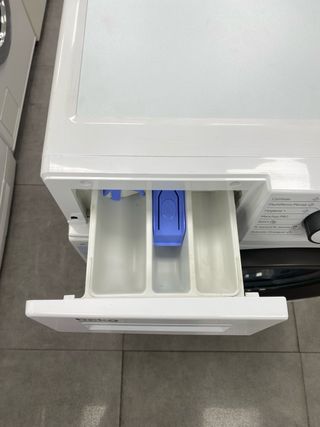 Lavadora Beko carga frontal 8kg 1200rpm clase C