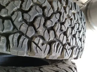 255/70/16 bf goodrich all terrain