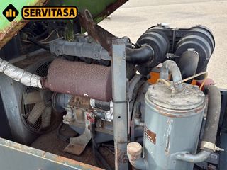 Compresor de aire CompAir 4m3