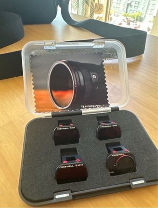 DRON DJI Mini 2 SE Fly More Combo