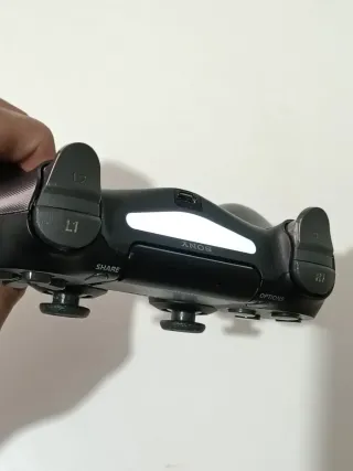 Mando PS4 Original Negro