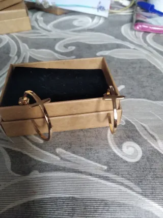 Pendientes Aro Acero Cruz Oro