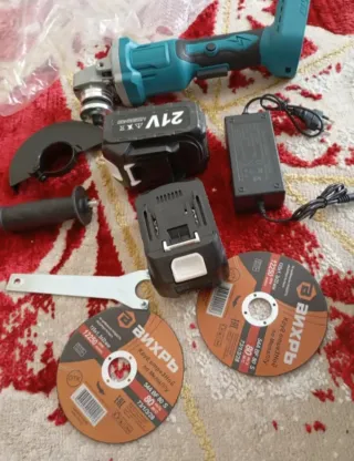 Radial+2baterías+discos