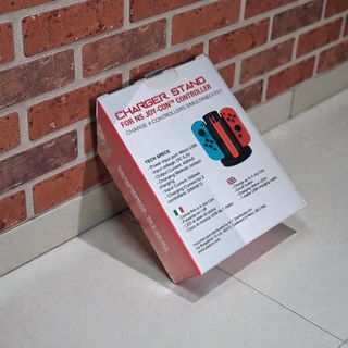 Base ricarica Pantek per Joy-Con Nintendo Switch