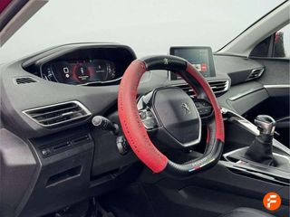 Peugeot 3008 1.5L BlueHDi 96kW (130CV) S&S Allure