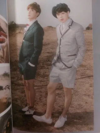 Album BTS Young Forever