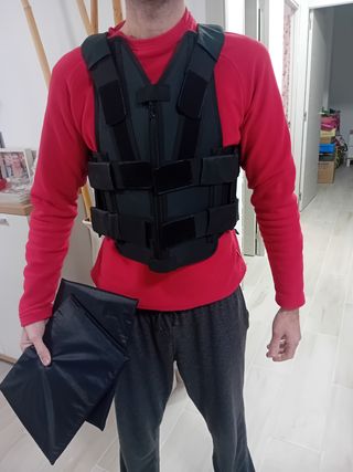 Chaleco Anticorte Negro Talla S/M, sin estrenar