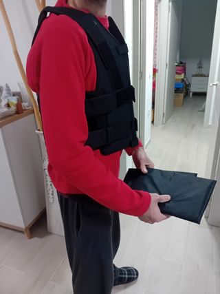 Chaleco Anticorte Negro Talla S/M, sin estrenar