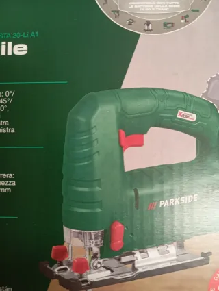 Sierra de calar Parkside 20V completa nueva