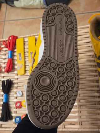 A ESTRENAR, zapatillas Adidas Forum Low x M&M's