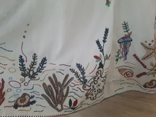 Falda larga Zara bordada